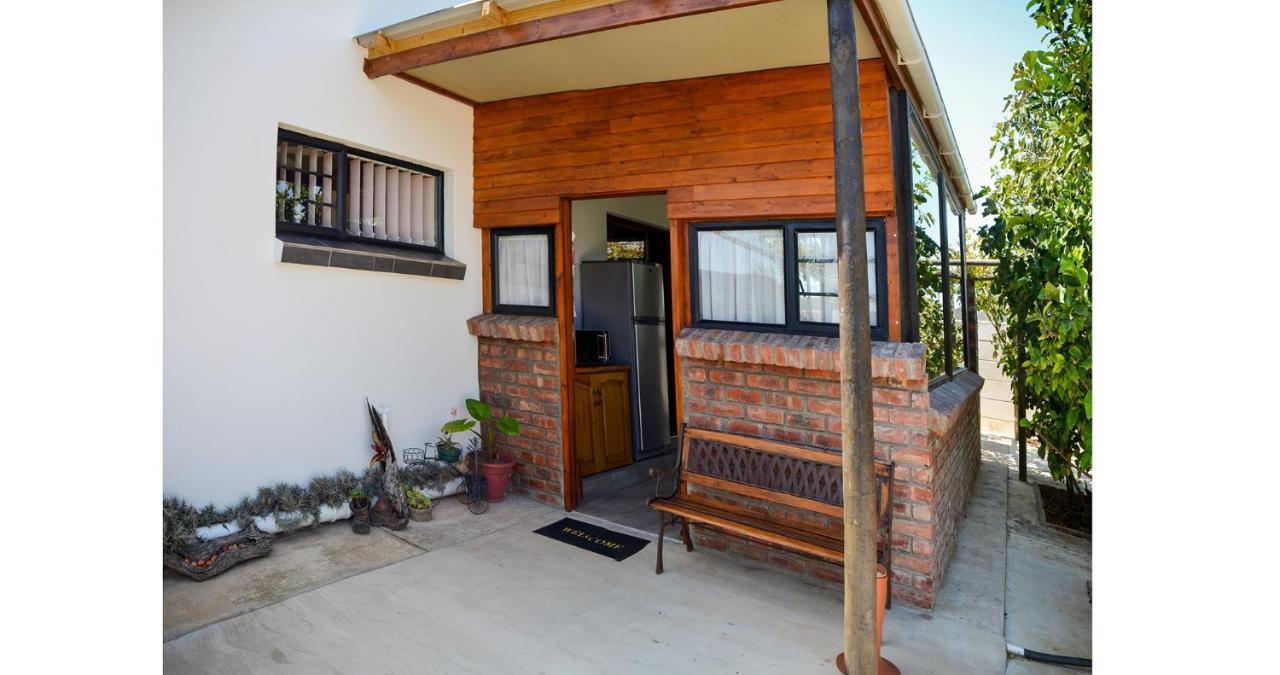 Palm Cottage - Colchester - 5Km From Elephant Park Екстериор снимка